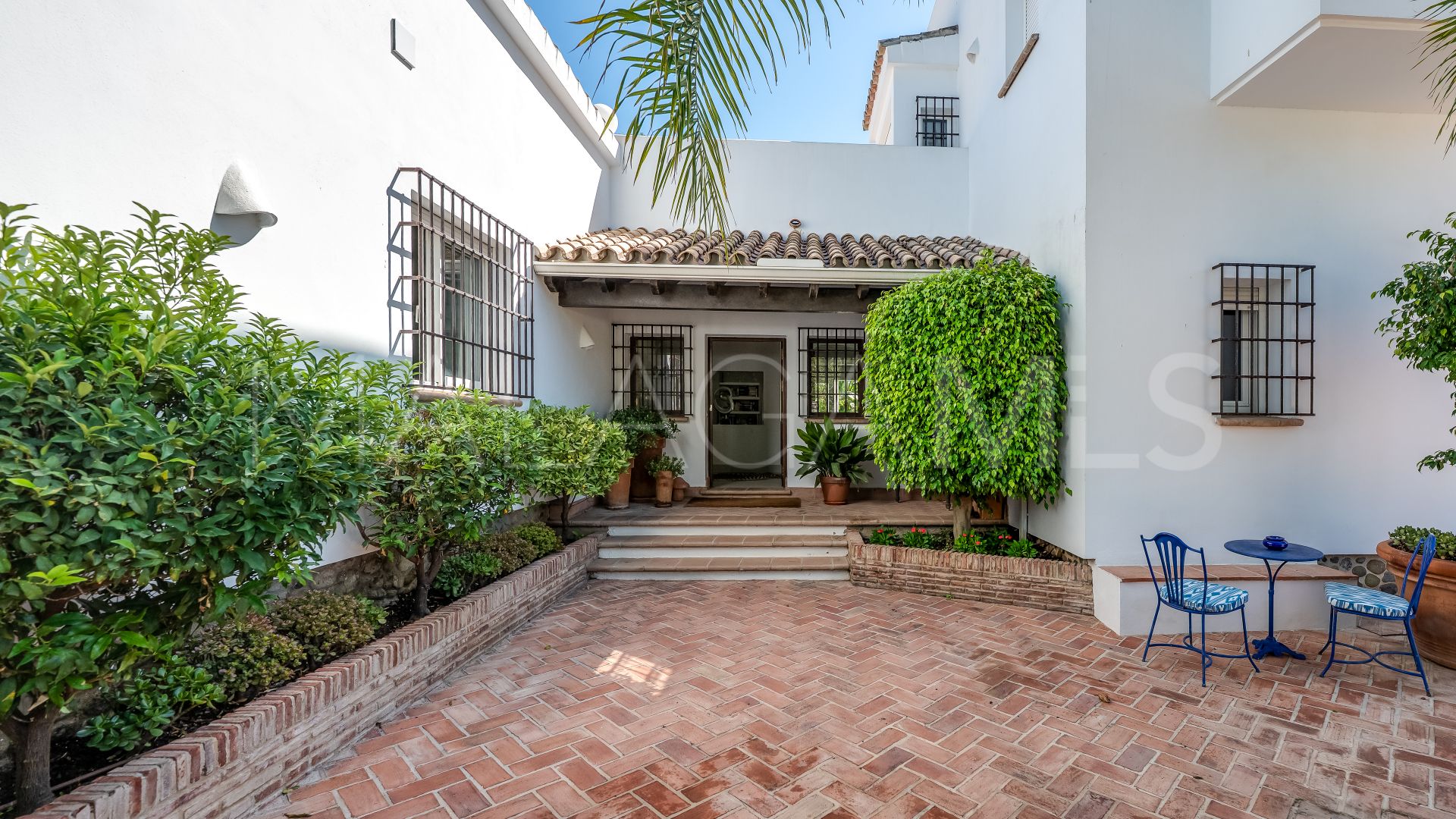 Villa for sale in San Pedro Playa