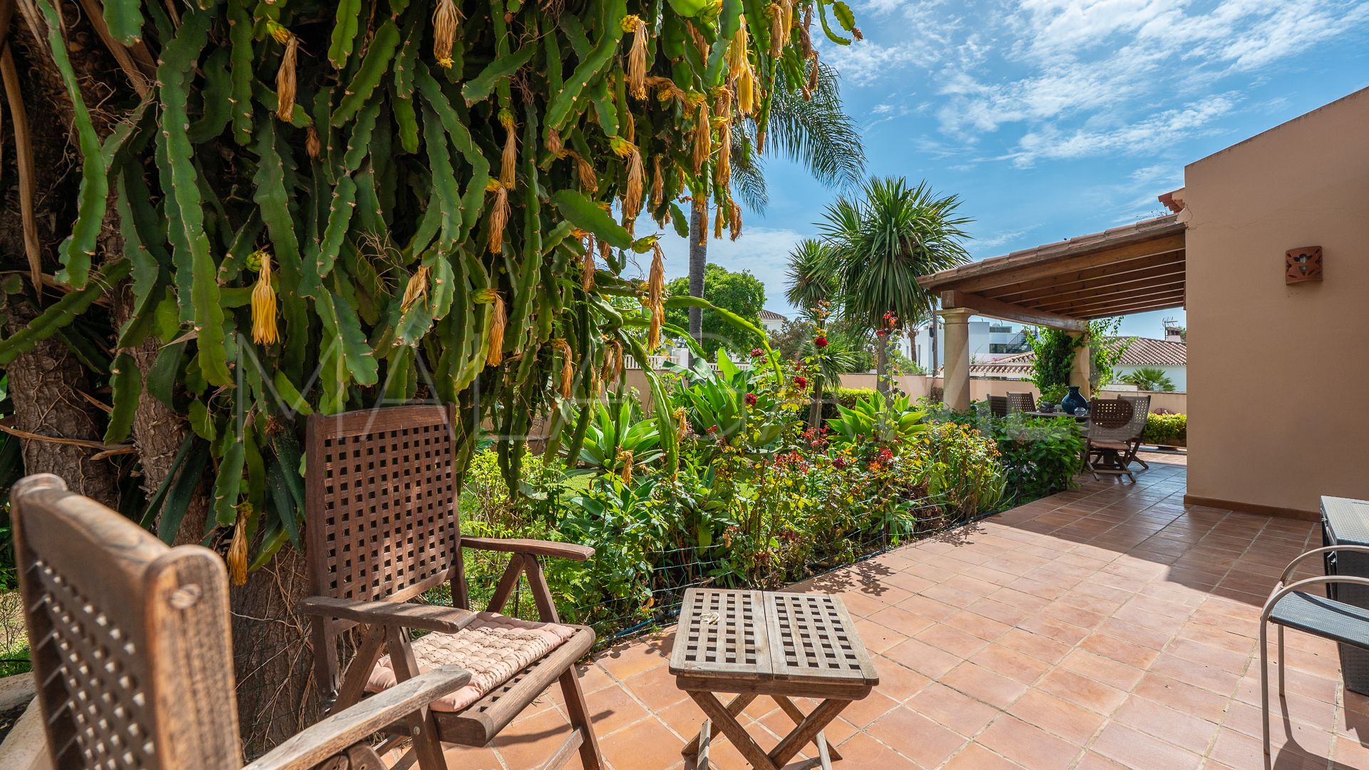 Buy Marbesa house with 4 bedrooms