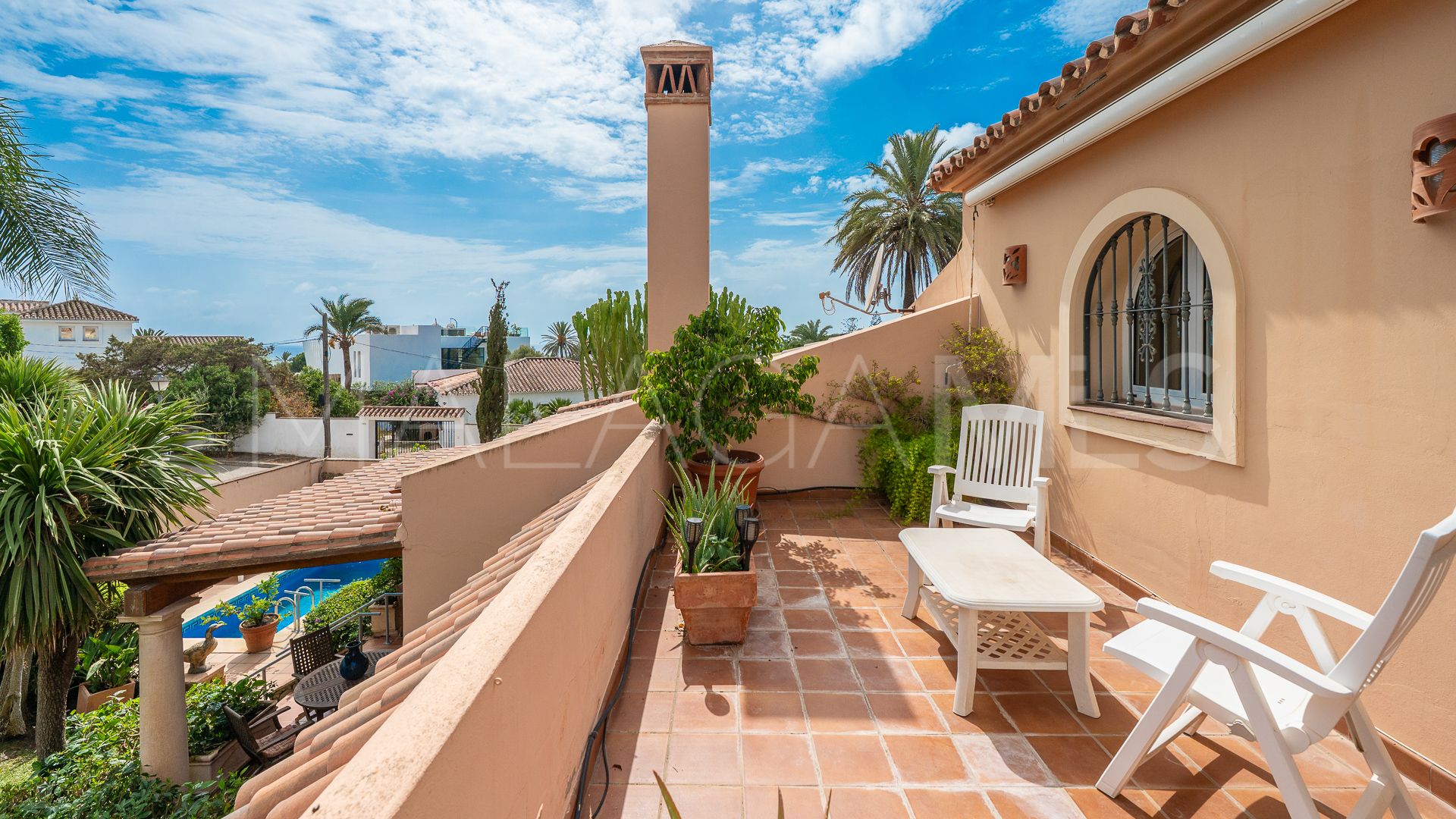 Buy Marbesa house with 4 bedrooms