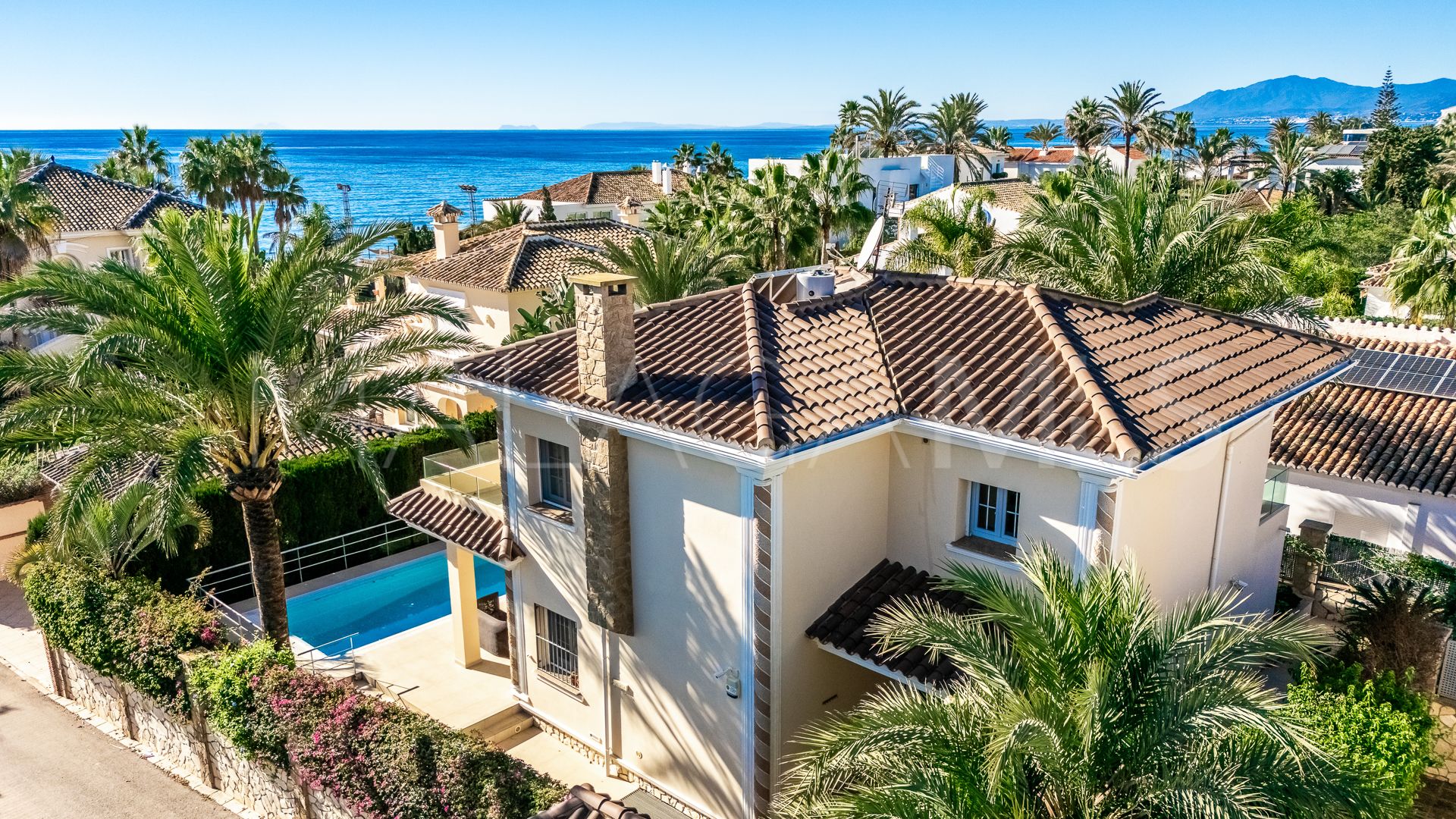 Villa for sale in Marbesa