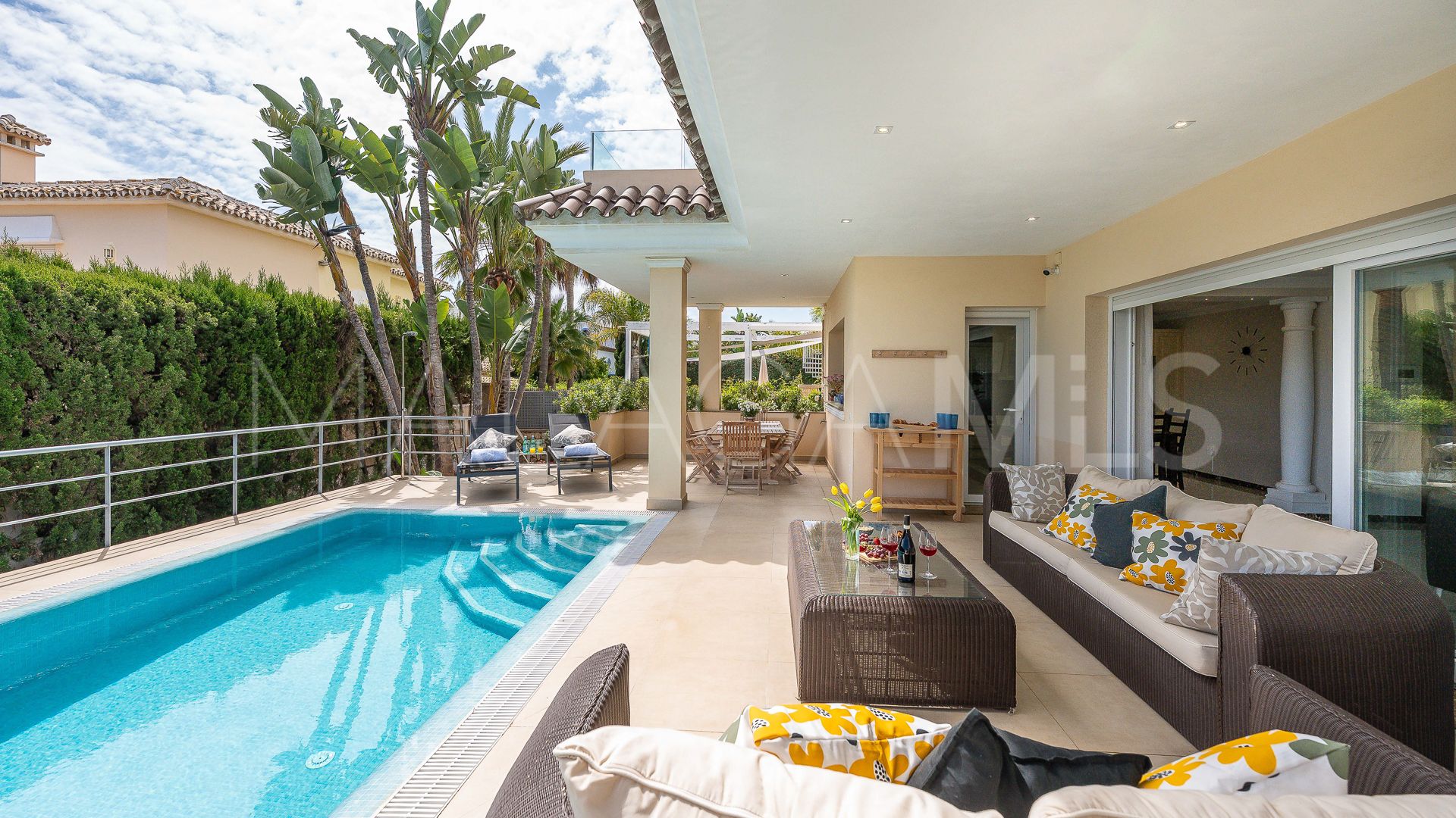 Villa for sale in Marbesa