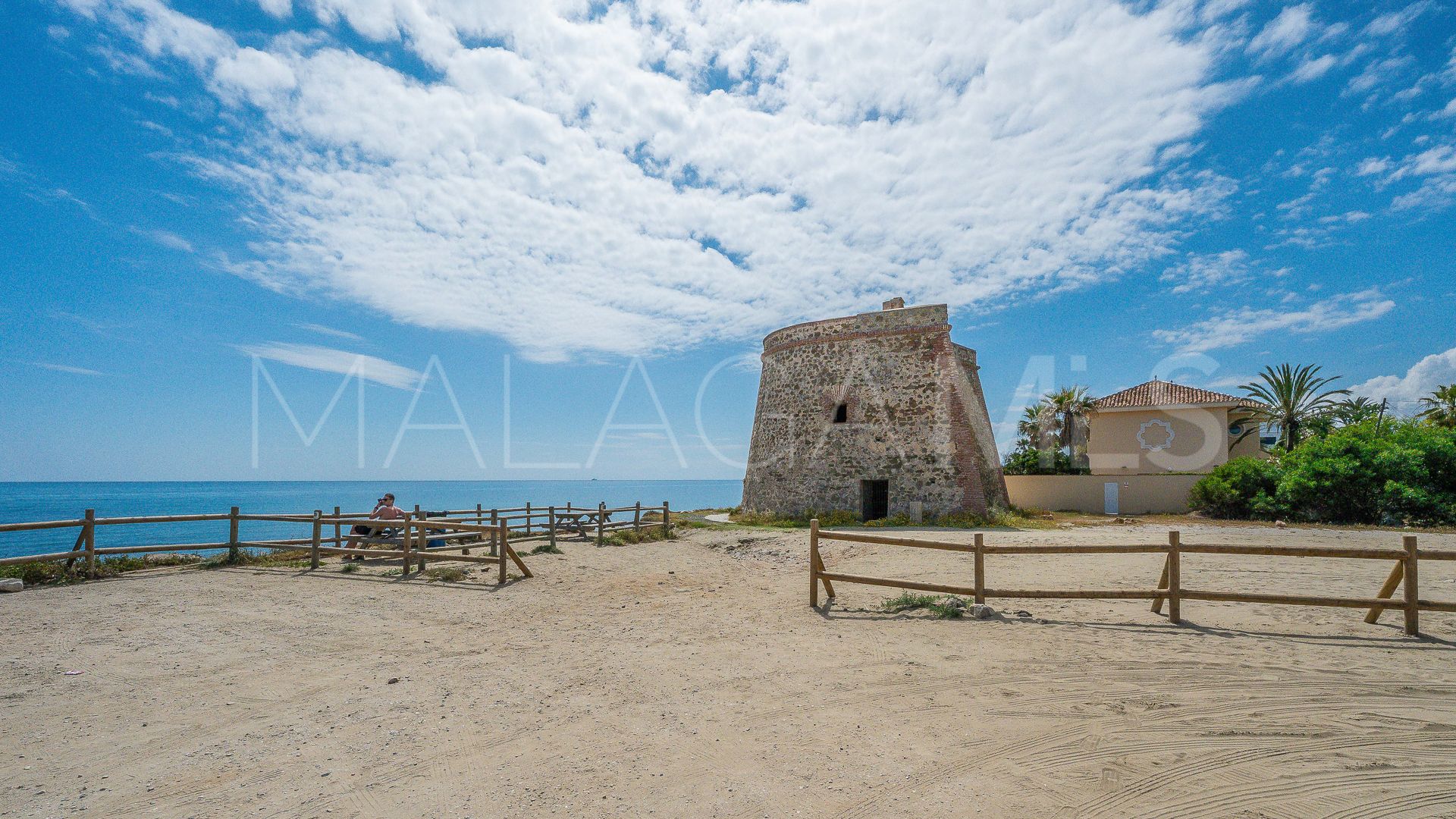 Villa for sale in Marbesa
