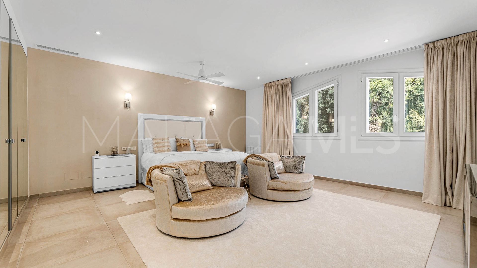 Villa for sale in Hacienda las Chapas