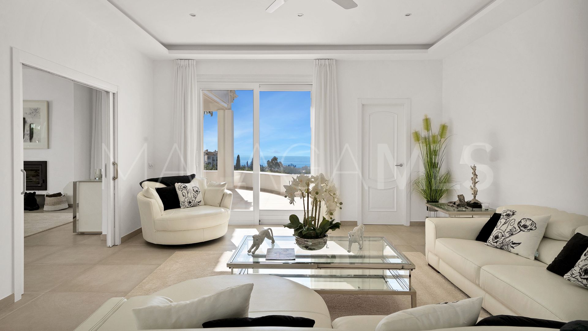 Villa for sale in Hacienda las Chapas