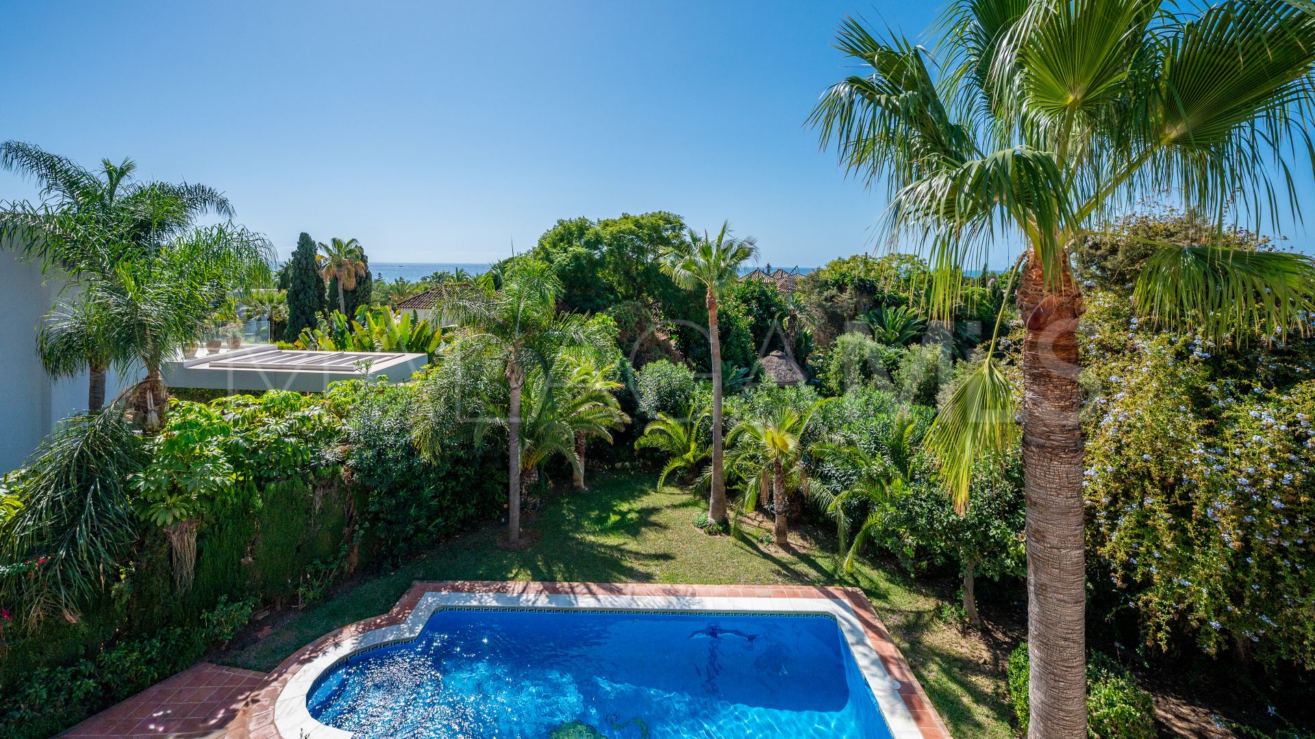 Se vende villa de 5 bedrooms in Marbesa