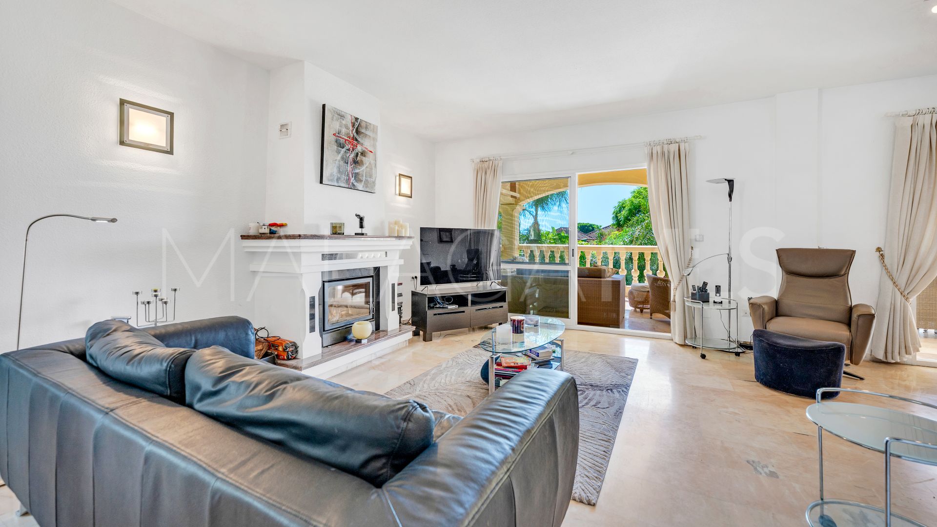 Se vende villa de 5 bedrooms in Marbesa