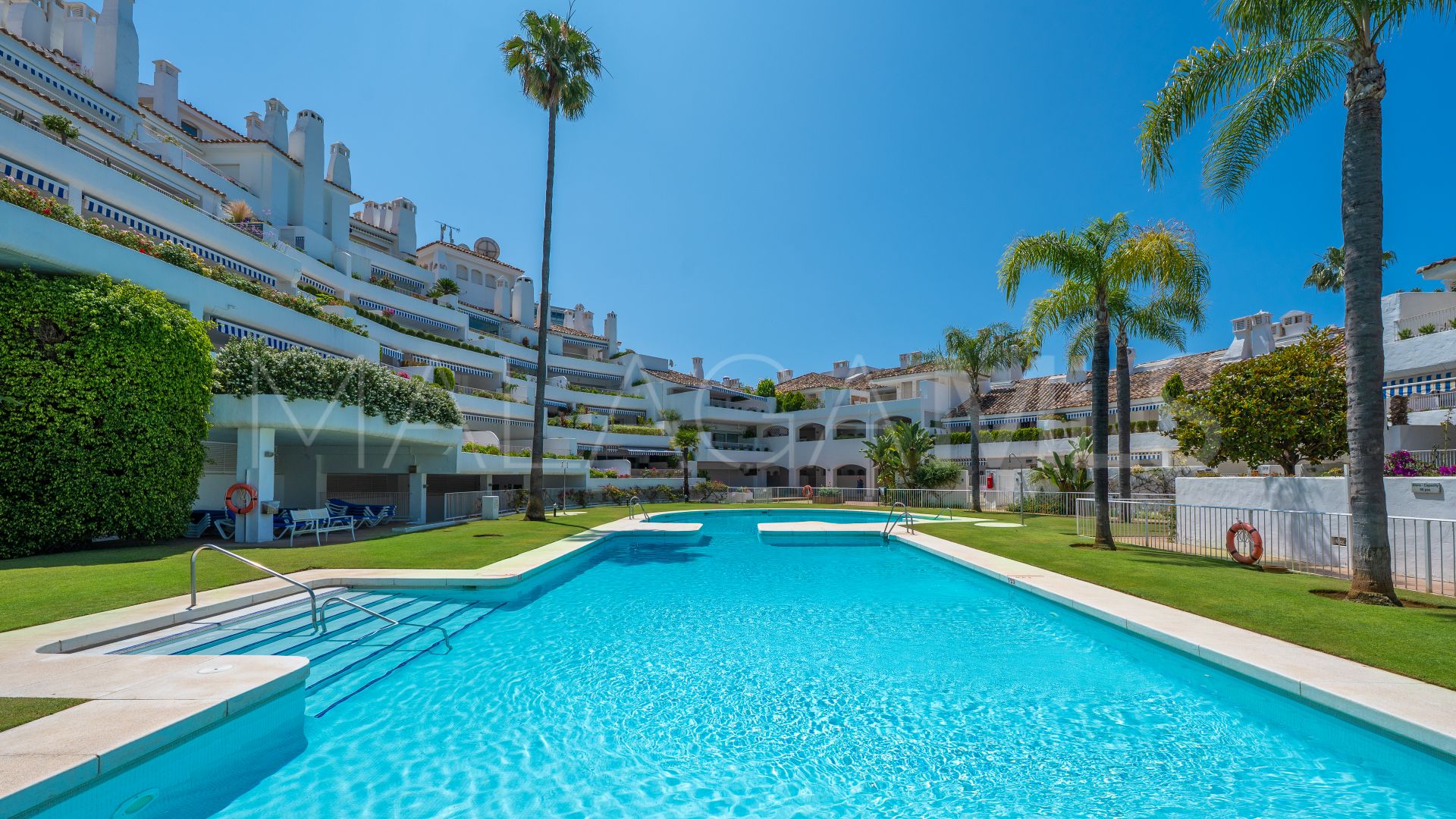 Rio Real, duplex for sale de 3 bedrooms