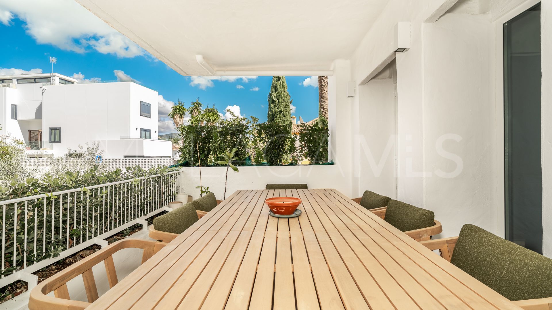 Rio Real, duplex for sale de 3 bedrooms