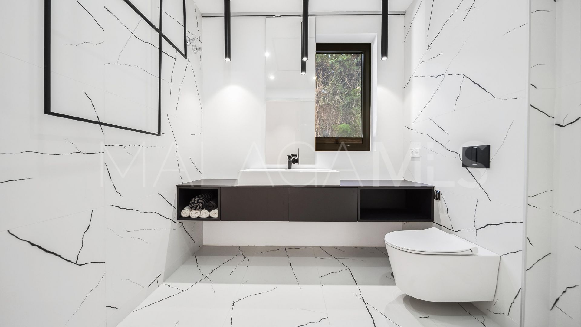 For sale villa in Marbesa