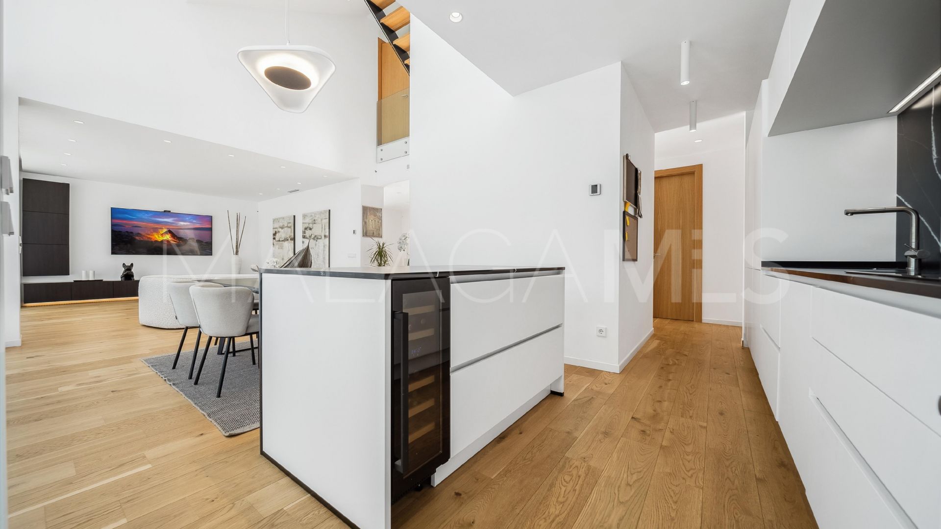 For sale villa in Marbesa