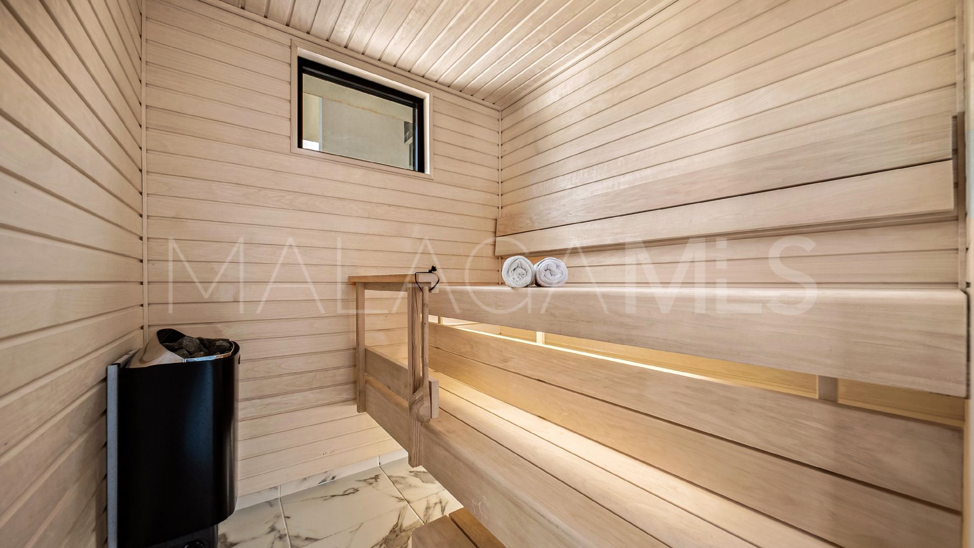 For sale villa in Marbesa