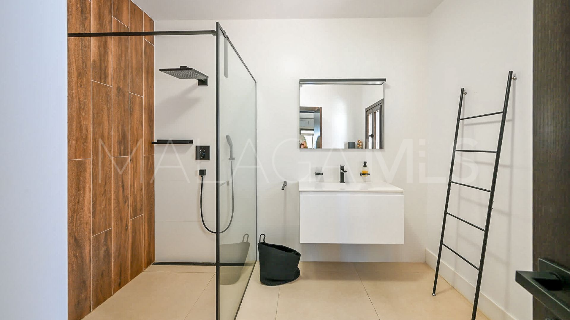 For sale villa in Marbesa with 6 bedrooms