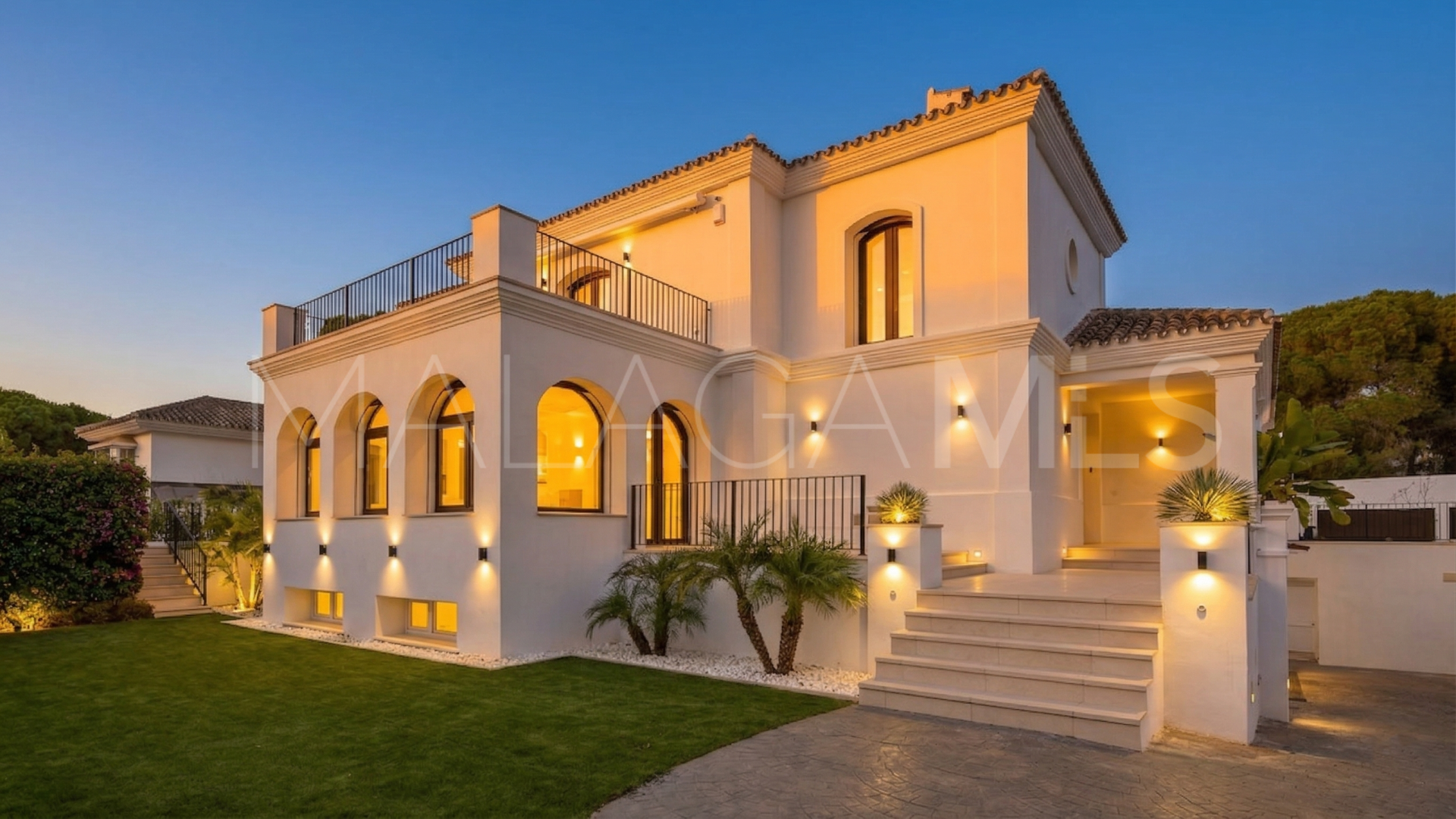 Villa for sale in Marbesa