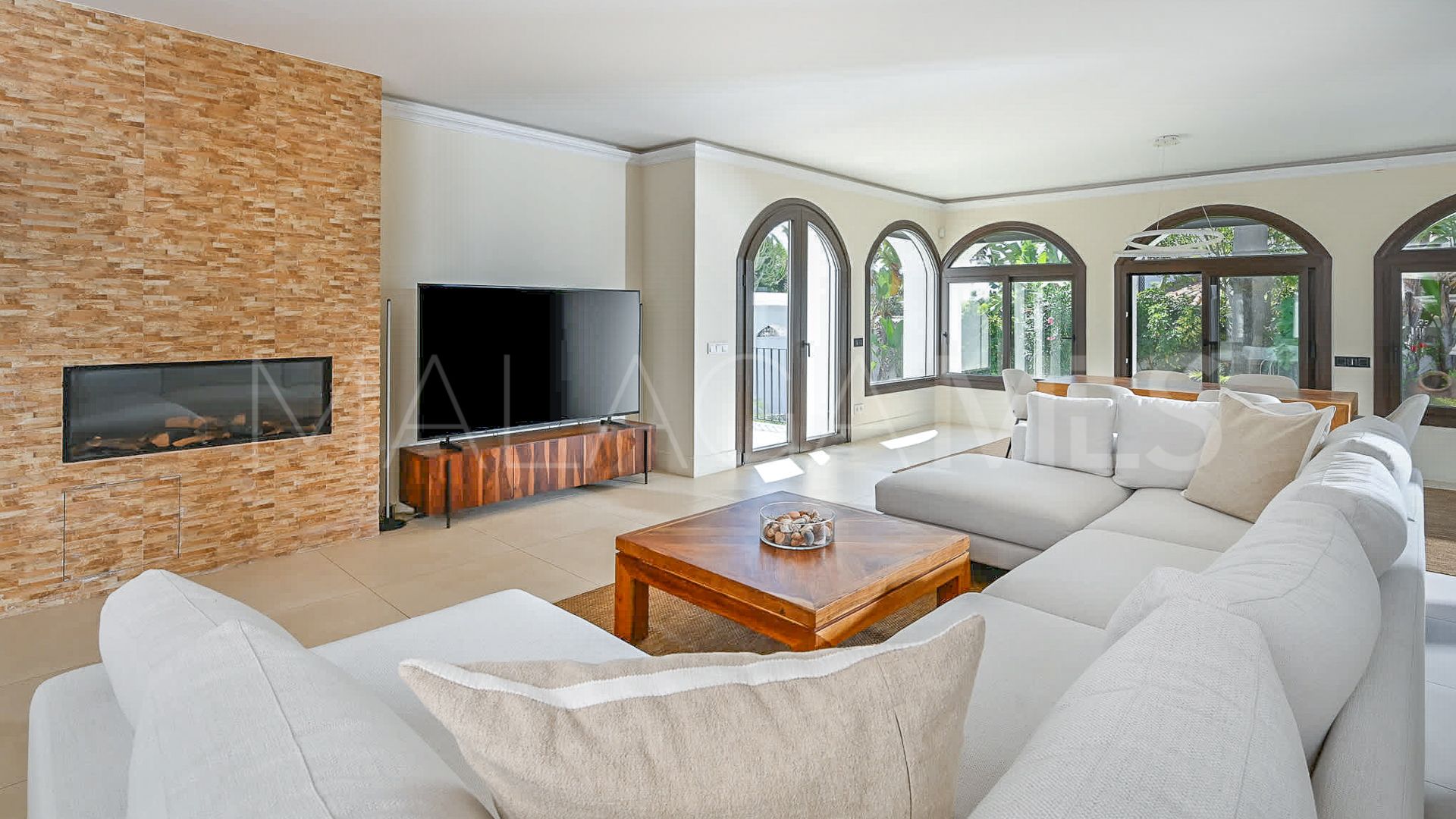 For sale villa in Marbesa with 6 bedrooms