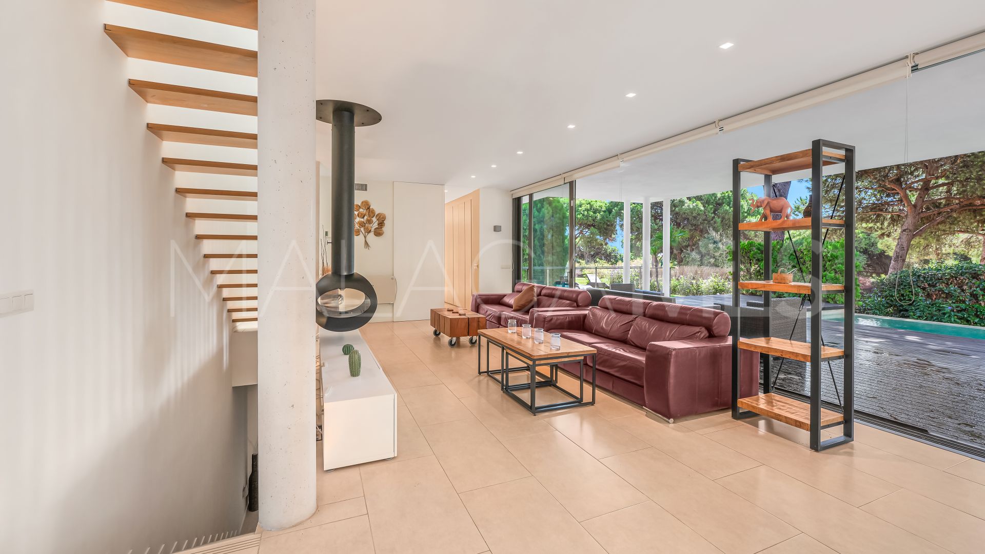 Villa for sale in Cabopino