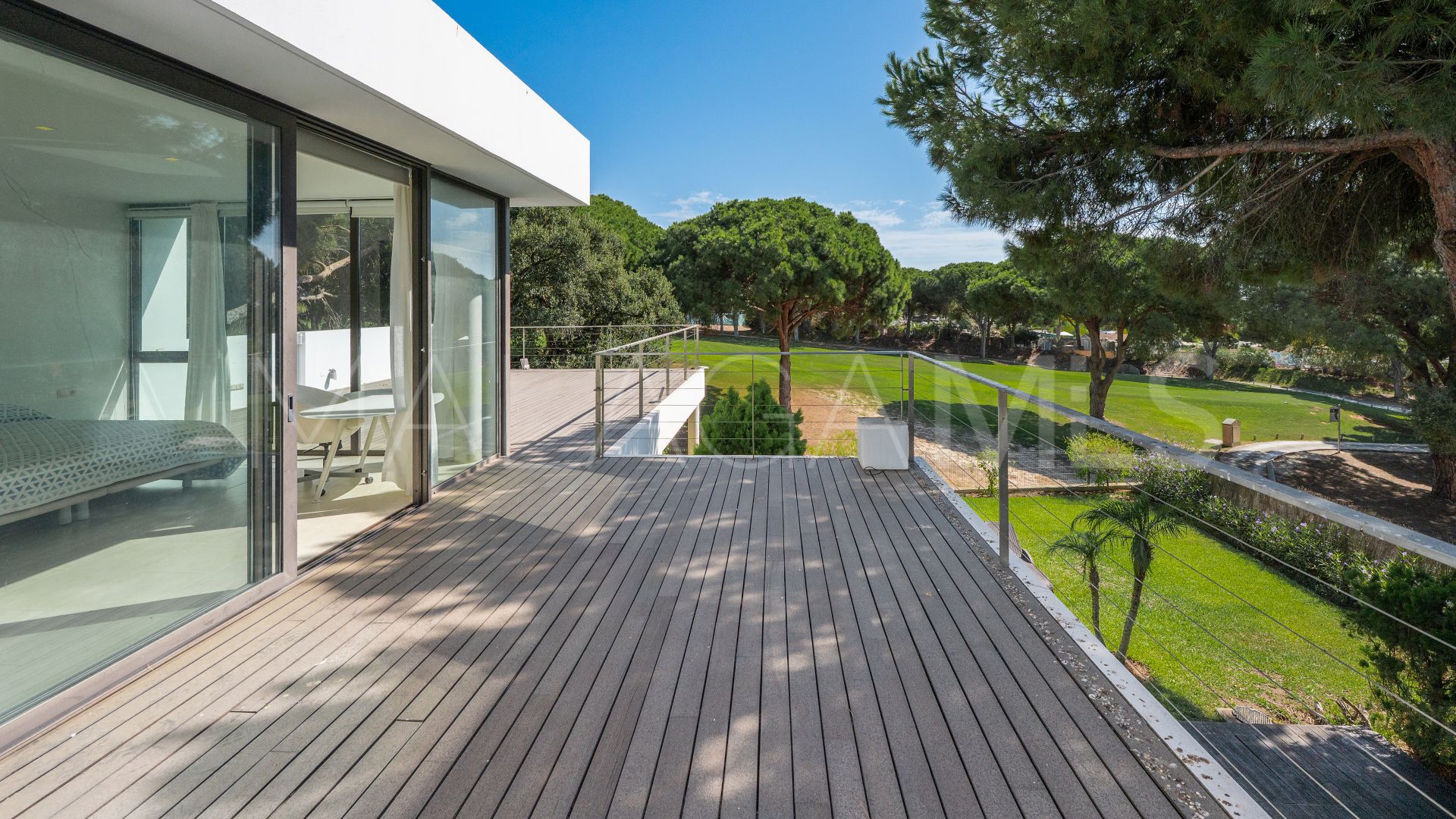 Villa for sale in Cabopino