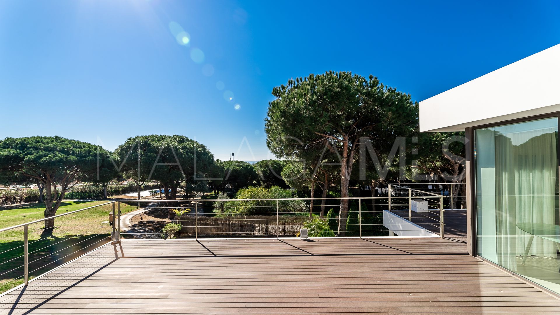 Villa for sale in Cabopino