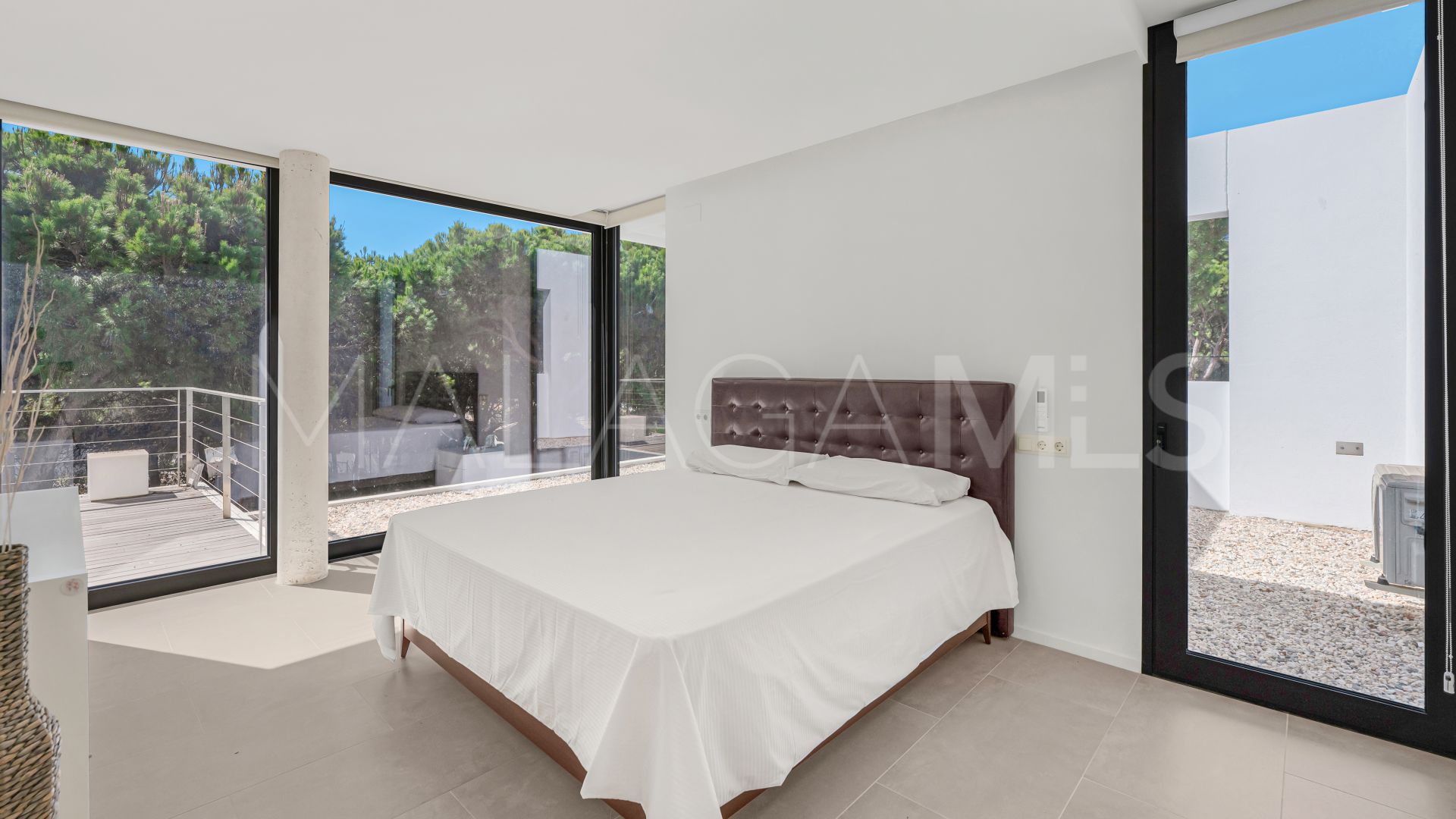 Villa for sale in Cabopino