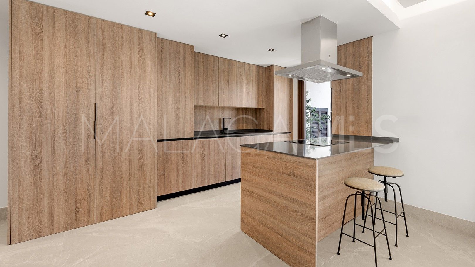 For sale duplex in Istan