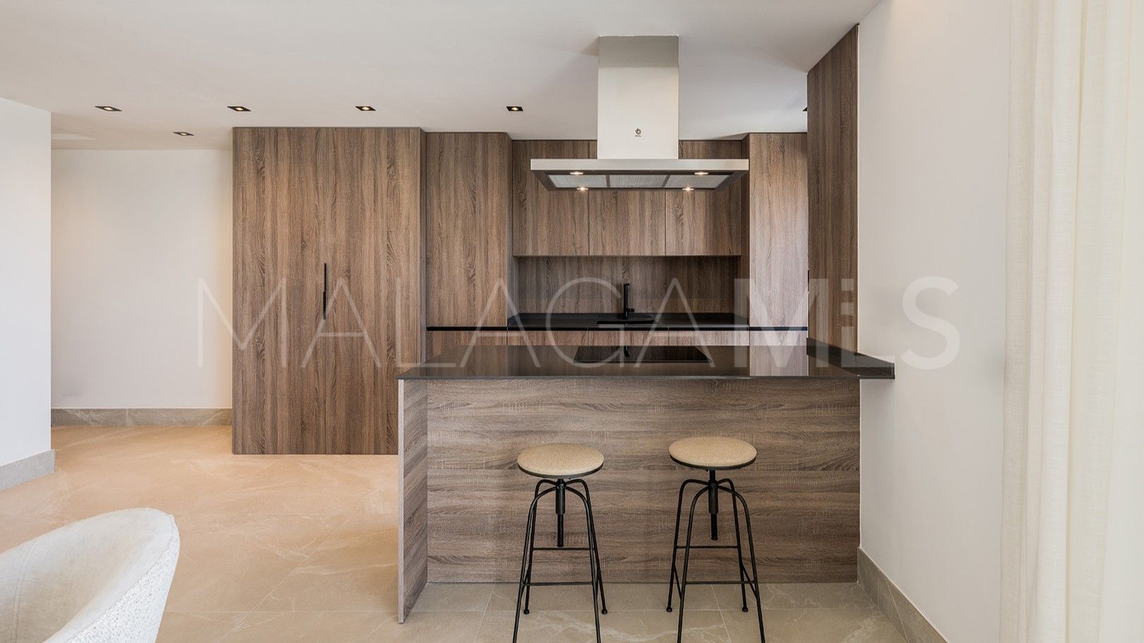 For sale duplex in Istan