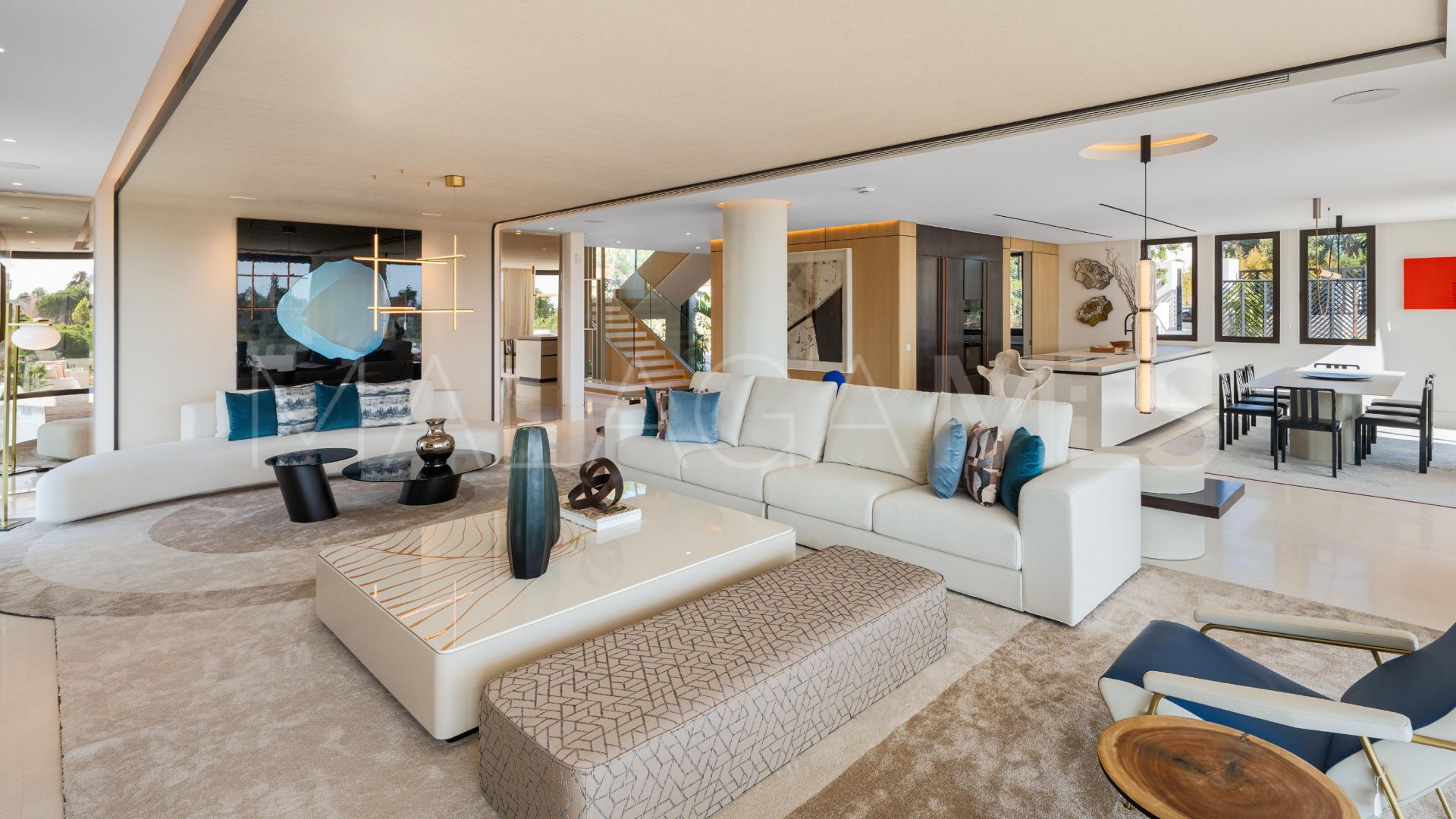 For sale villa in Marbella Hill Club