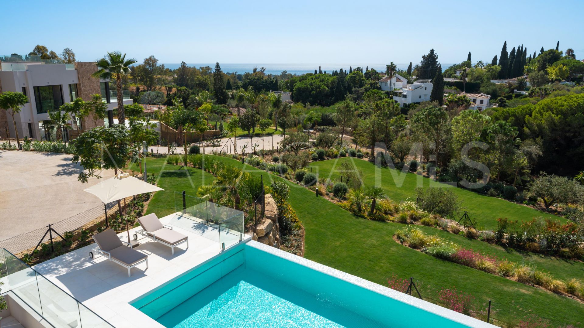 For sale villa in Marbella Hill Club