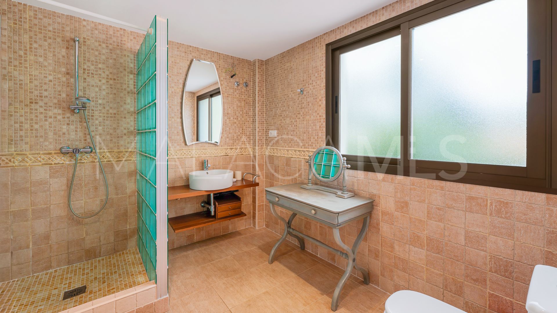 Villa for sale in Rio Real