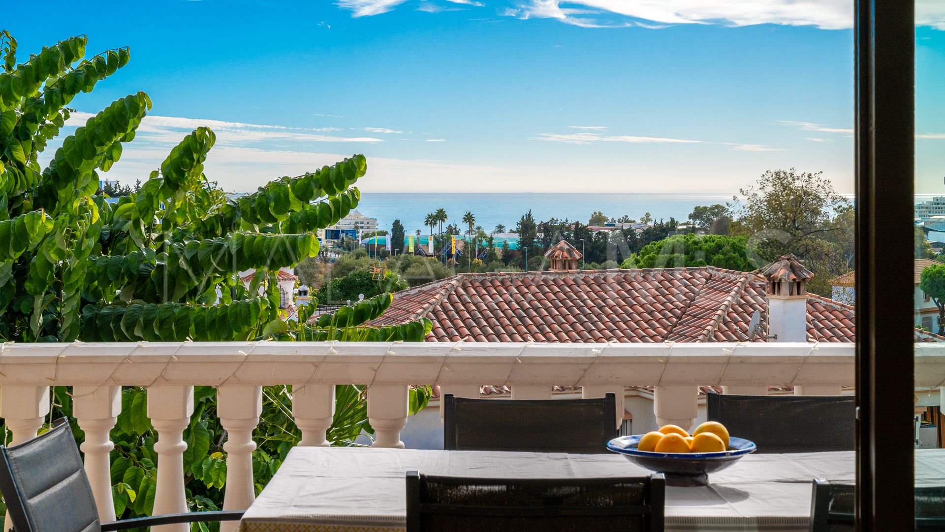 Villa for sale in Rio Real