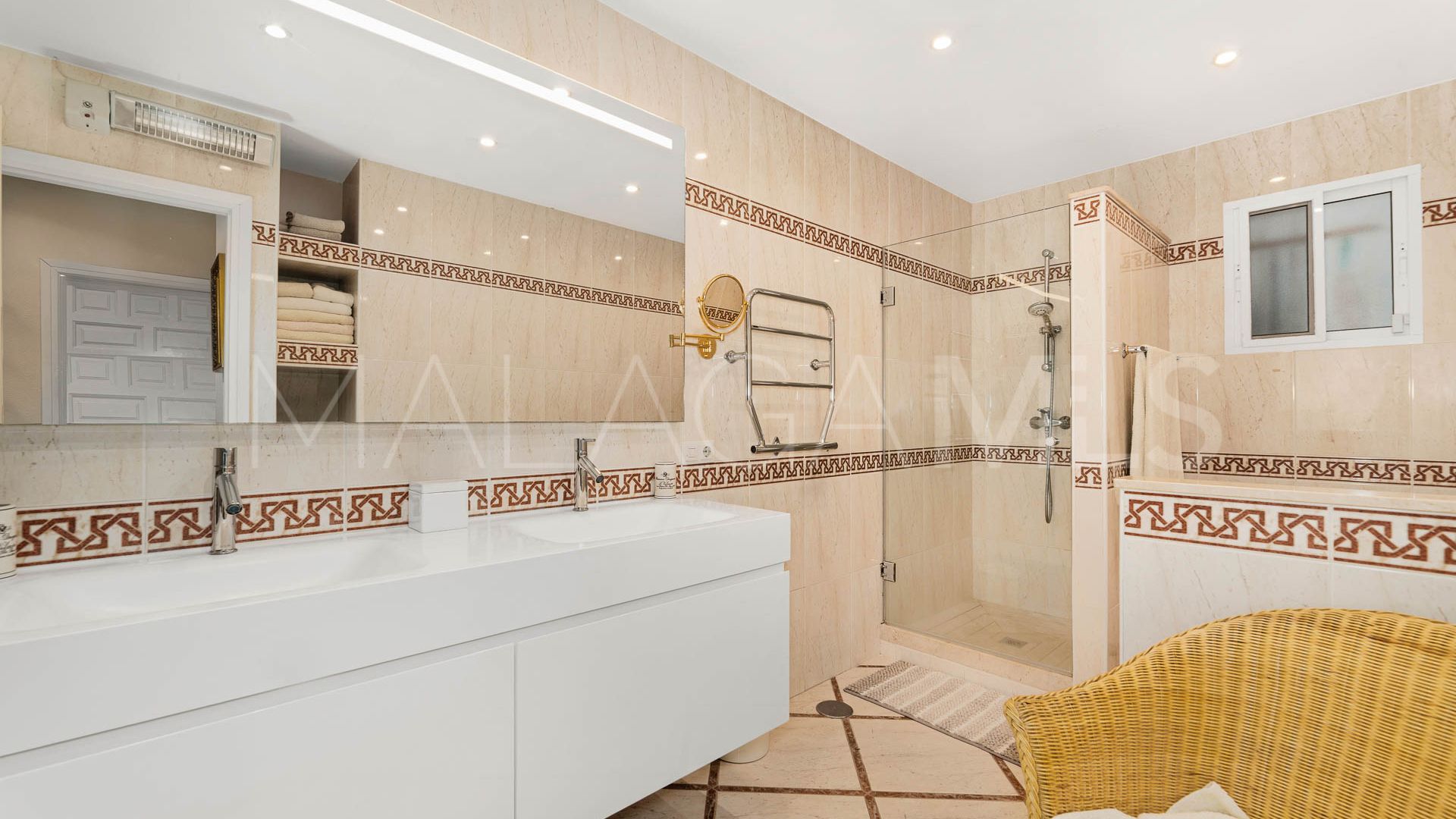 Villa for sale in El Rosario