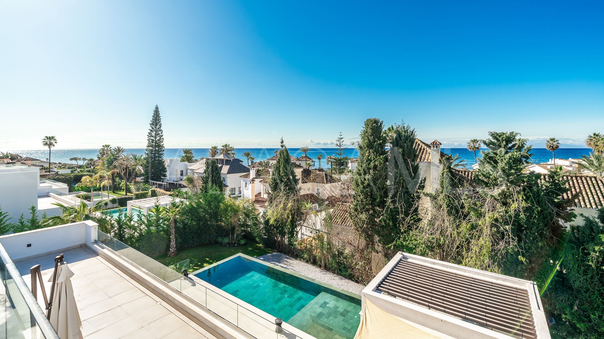 Villa for sale in Las Chapas