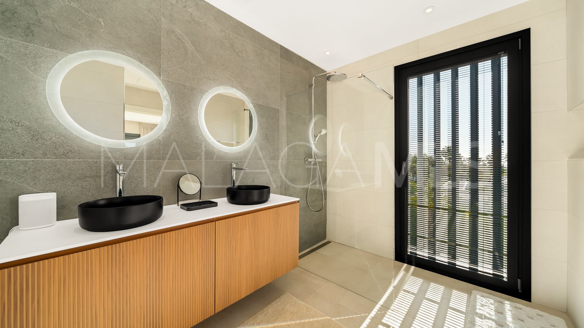 Villa for sale in Las Chapas