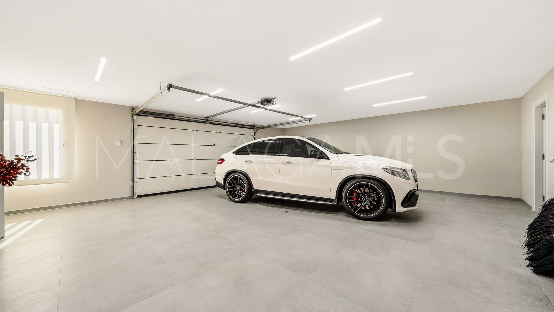 Villa for sale in Las Chapas