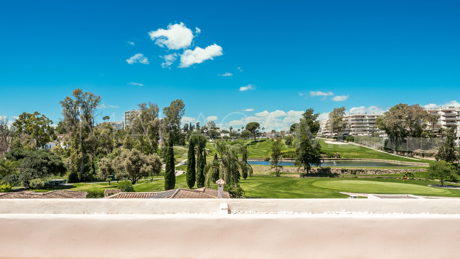 Lägenhet for sale in Guadalmina Alta