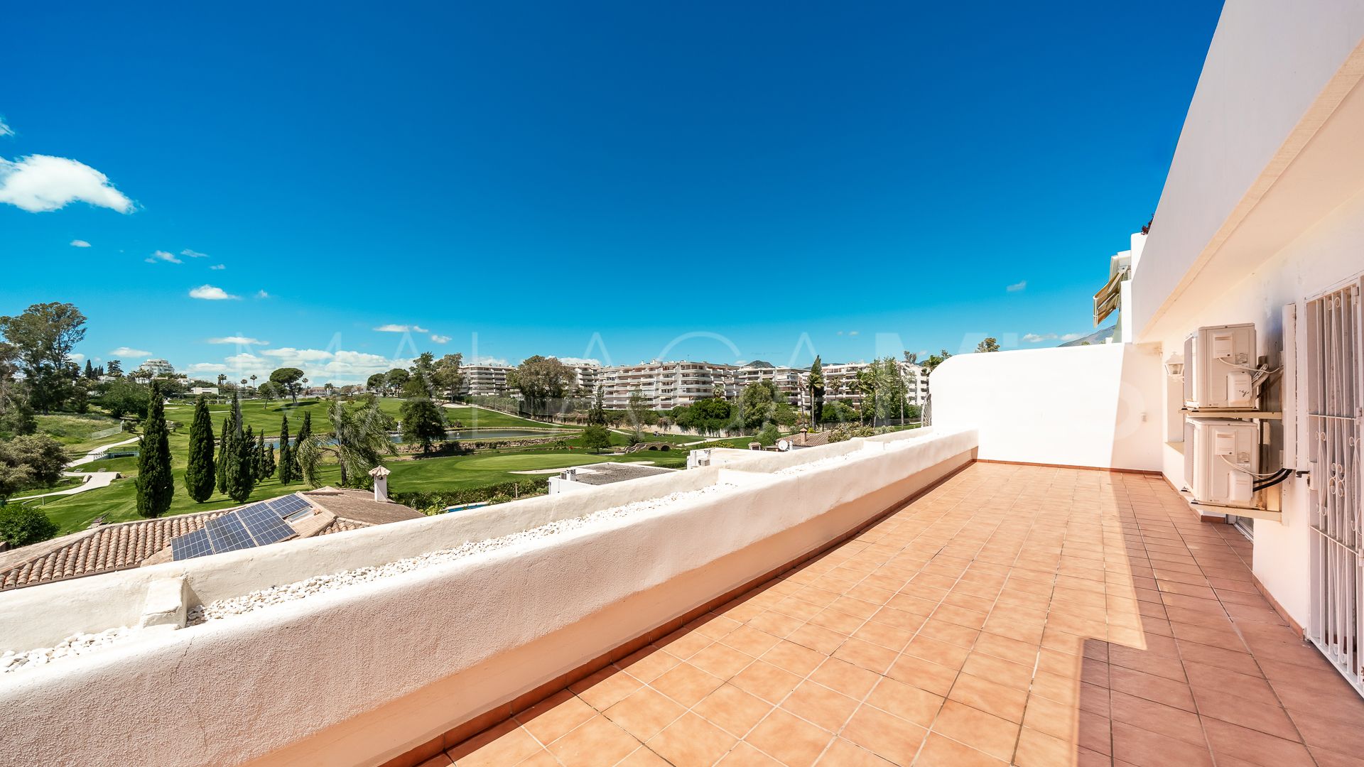 Lägenhet for sale in Guadalmina Alta