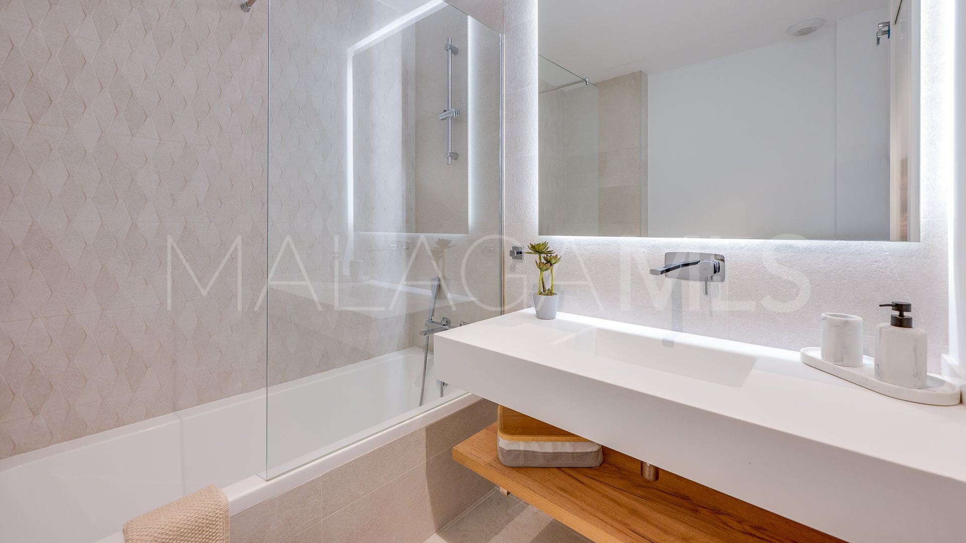 Appartement terrasse for sale in Cabopino