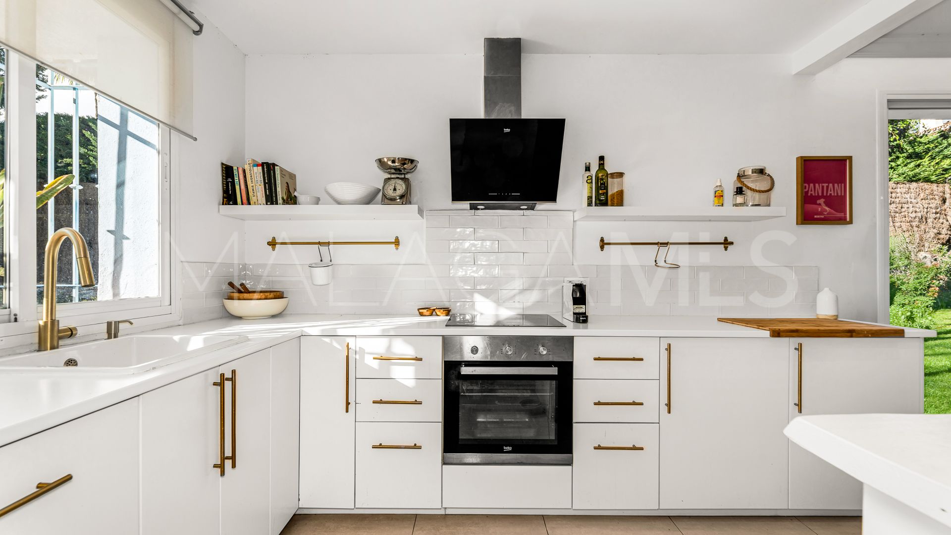 Se vende adosado de 3 bedrooms in Nueva Andalucia