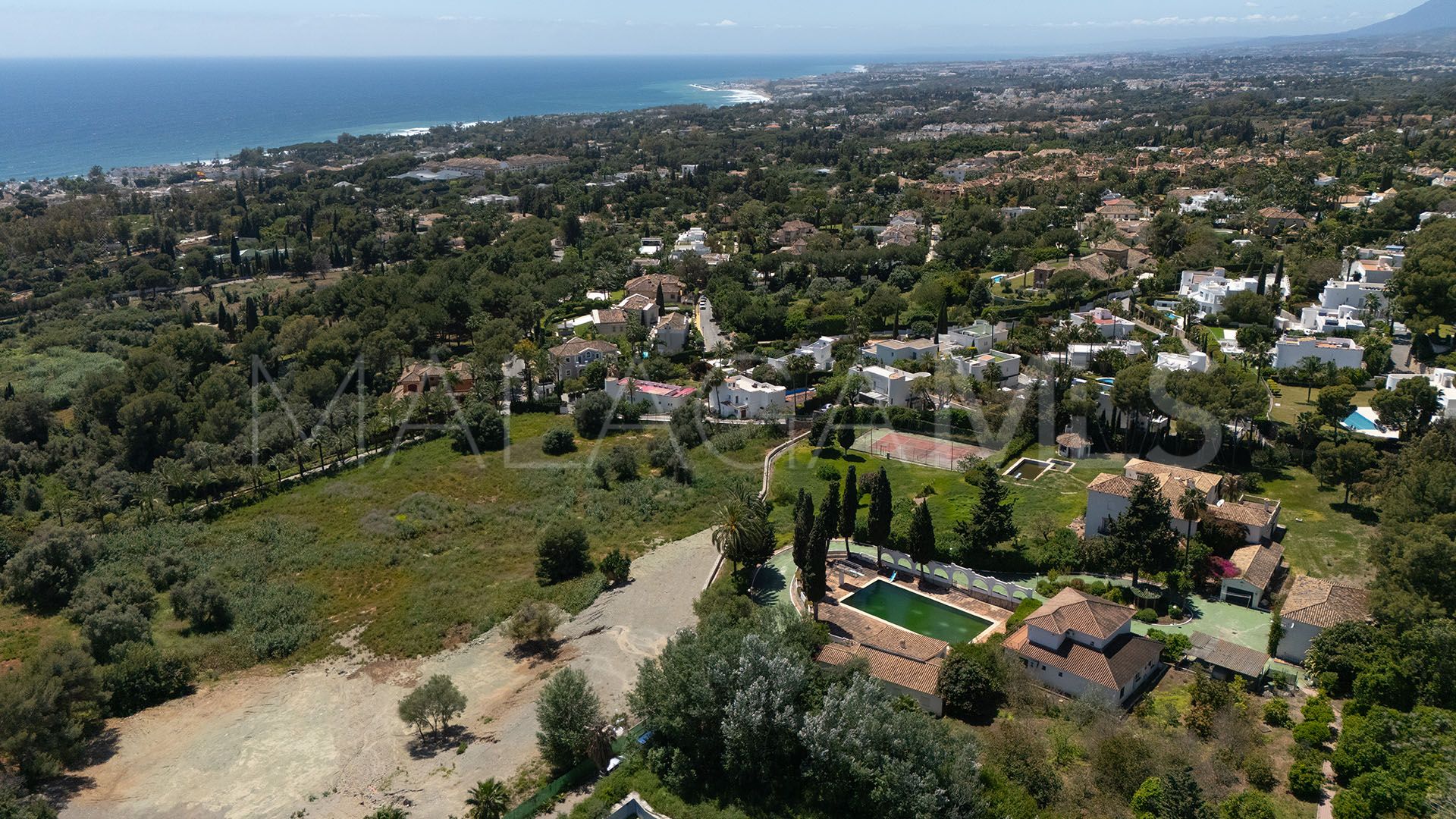 For sale plot in Cascada de Camojan