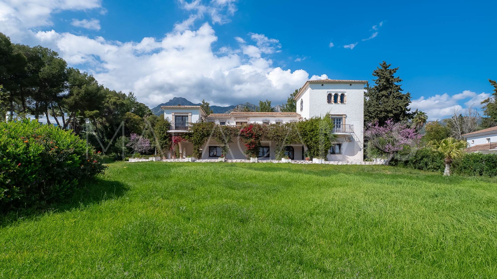 For sale plot in Cascada de Camojan