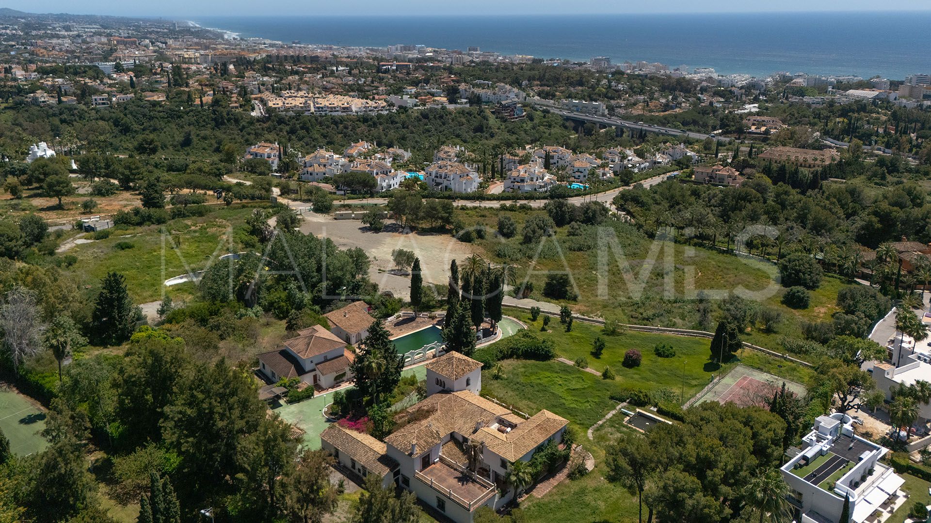 For sale plot in Cascada de Camojan