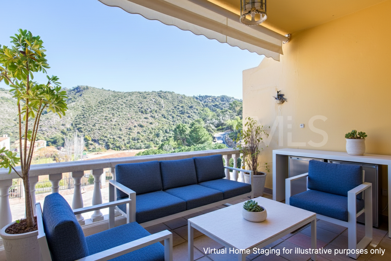 Reihenhaus for sale in Benahavis Centro