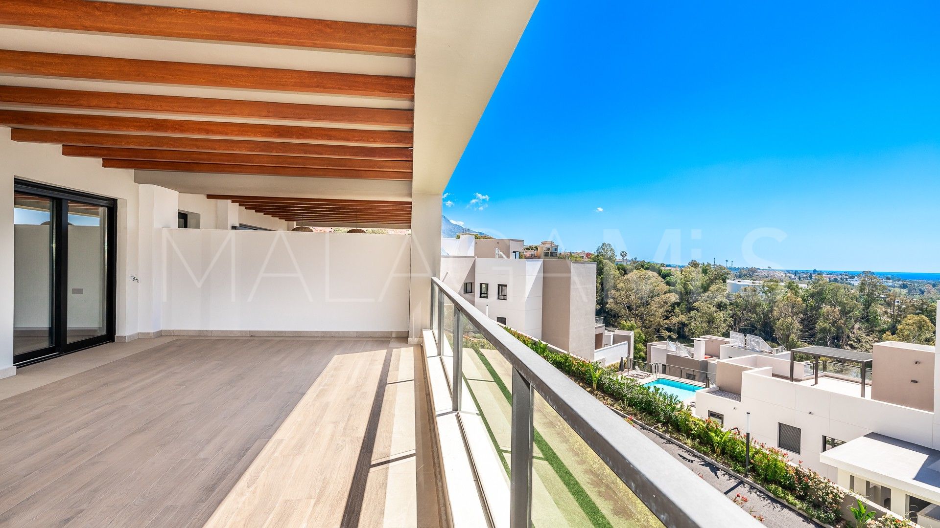 Nueva Andalucia, apartamento de 2 bedrooms for sale