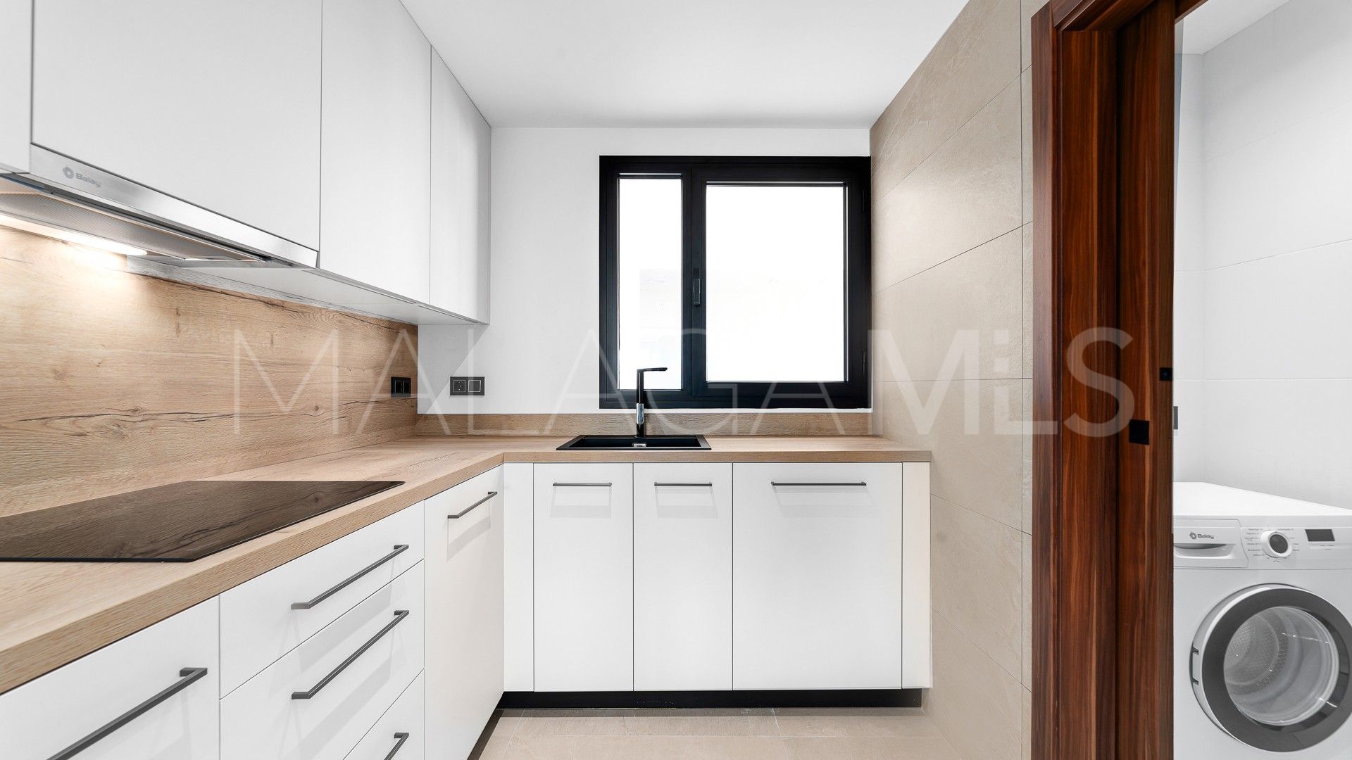 Nueva Andalucia, apartamento de 2 bedrooms for sale