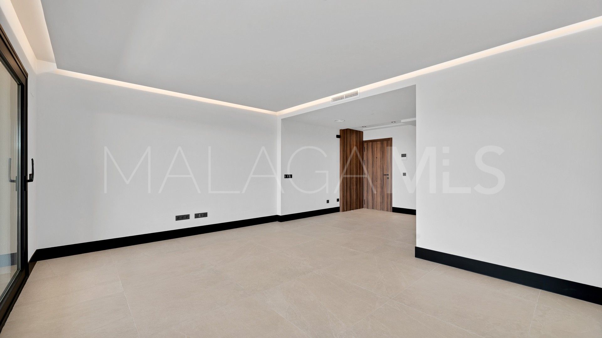 Nueva Andalucia, apartamento de 2 bedrooms for sale