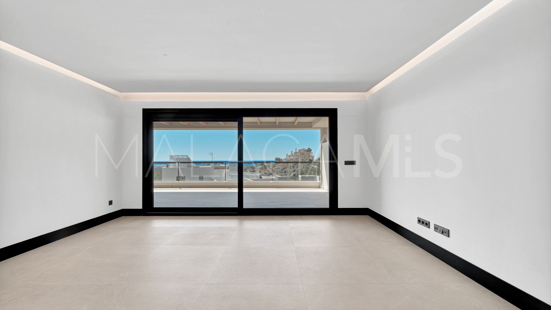 Nueva Andalucia, apartamento de 2 bedrooms for sale