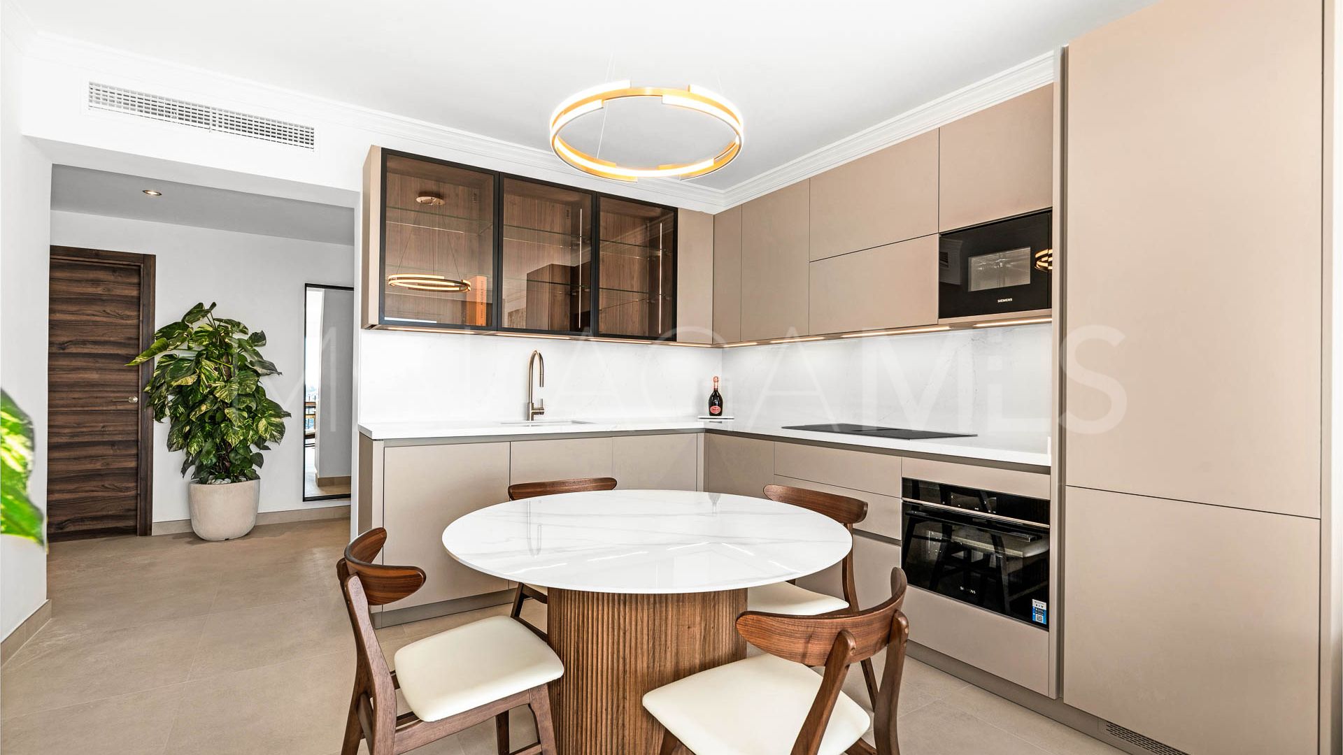 Penthaus for sale in La Quinta