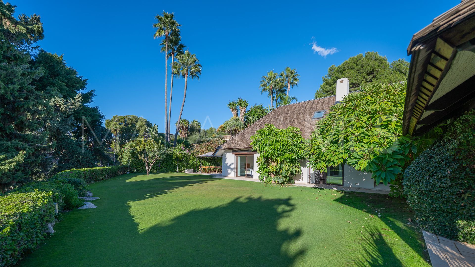 Villa de 6 bedrooms a la venta in Rio Real