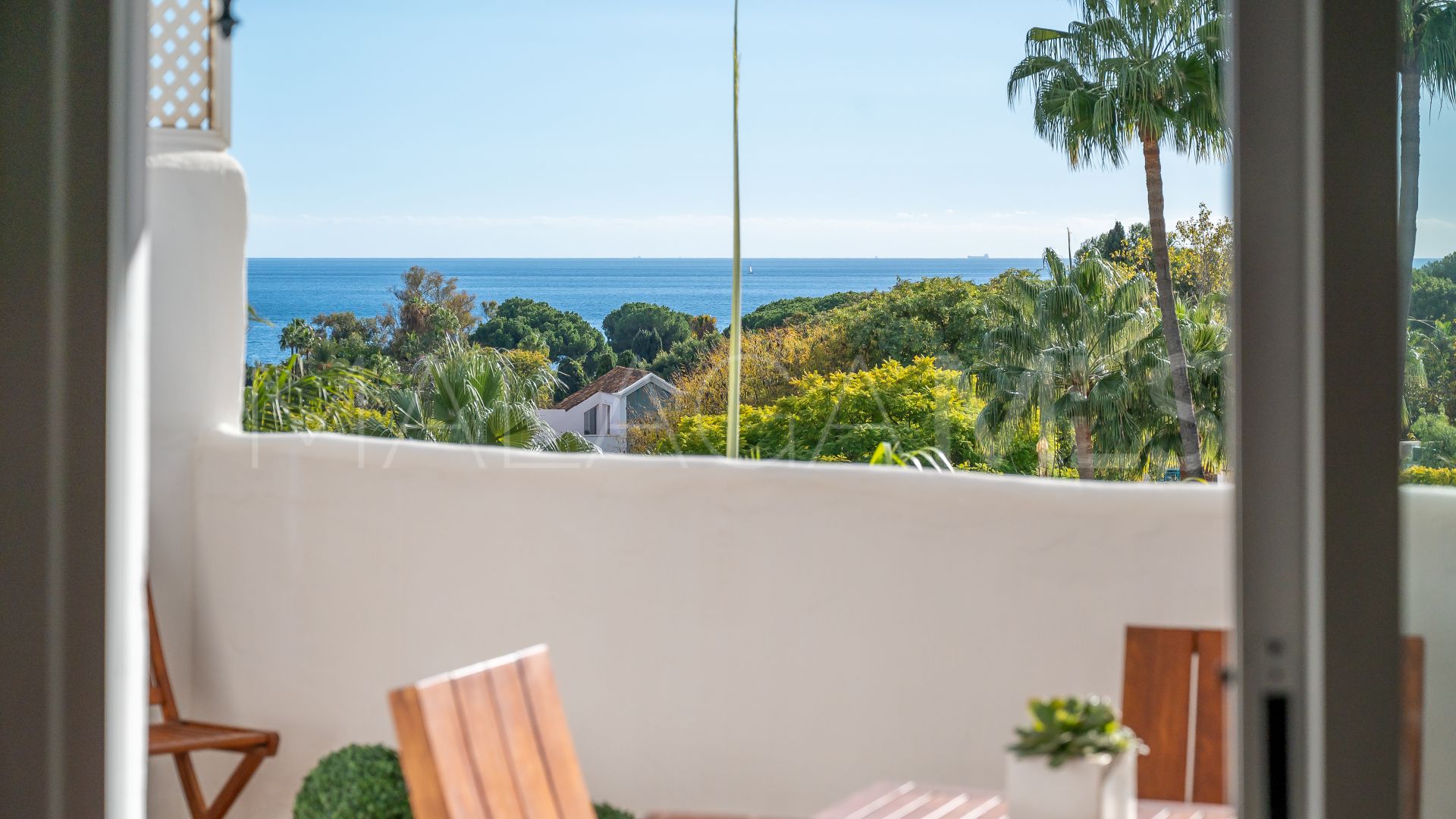 Appartement terrasse for sale in Marbella Golden Mile