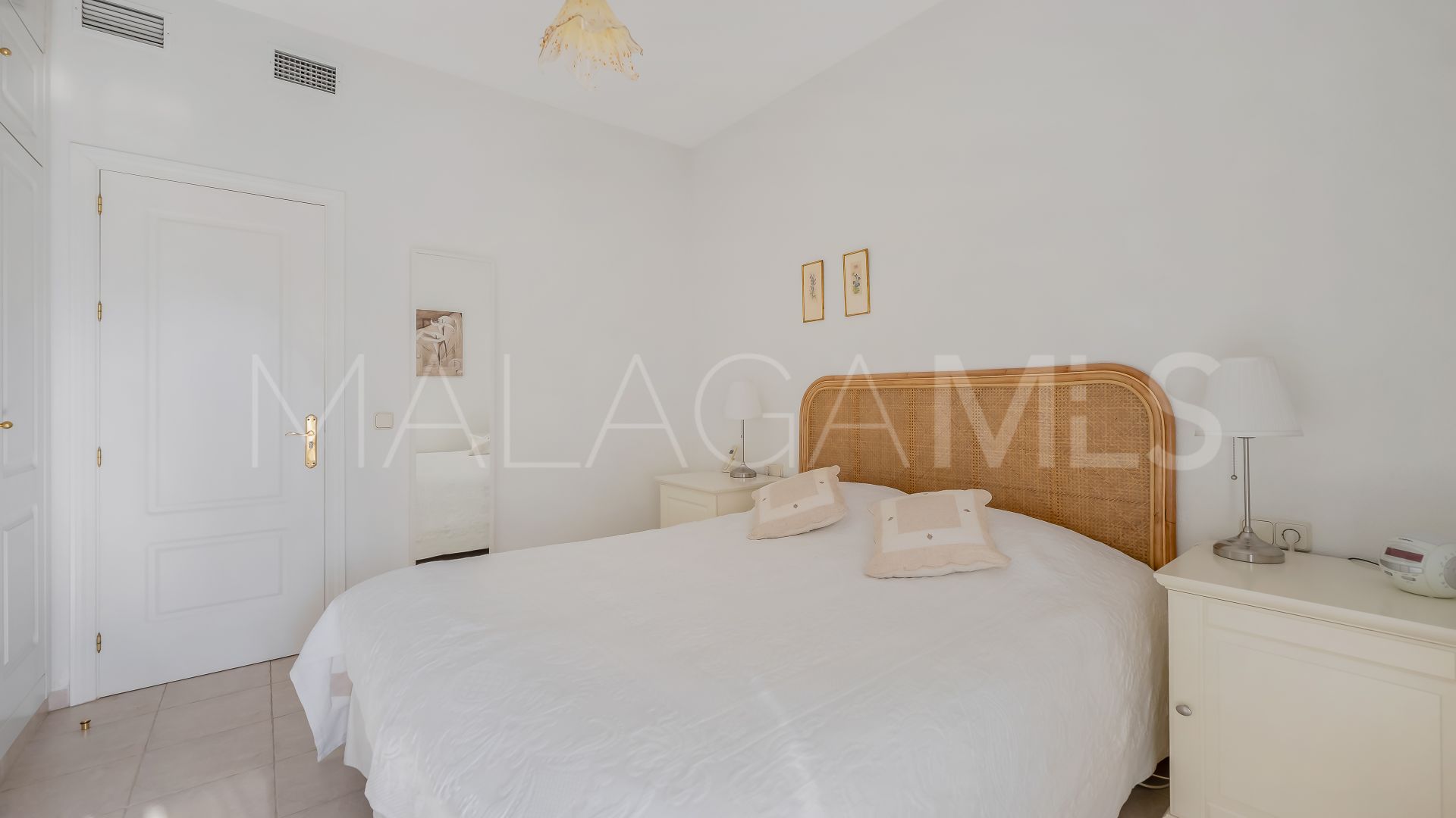 Appartement terrasse for sale in Marbella Golden Mile