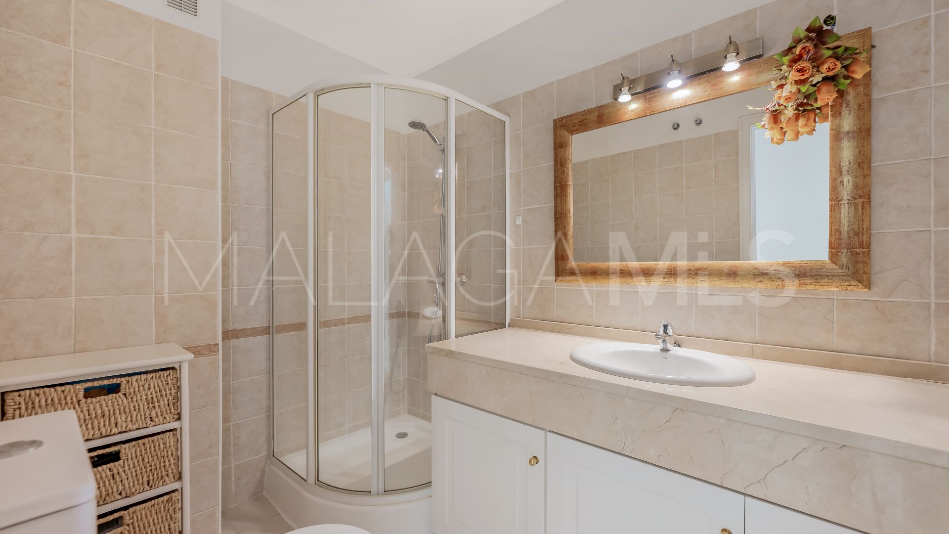 Appartement terrasse for sale in Marbella Golden Mile