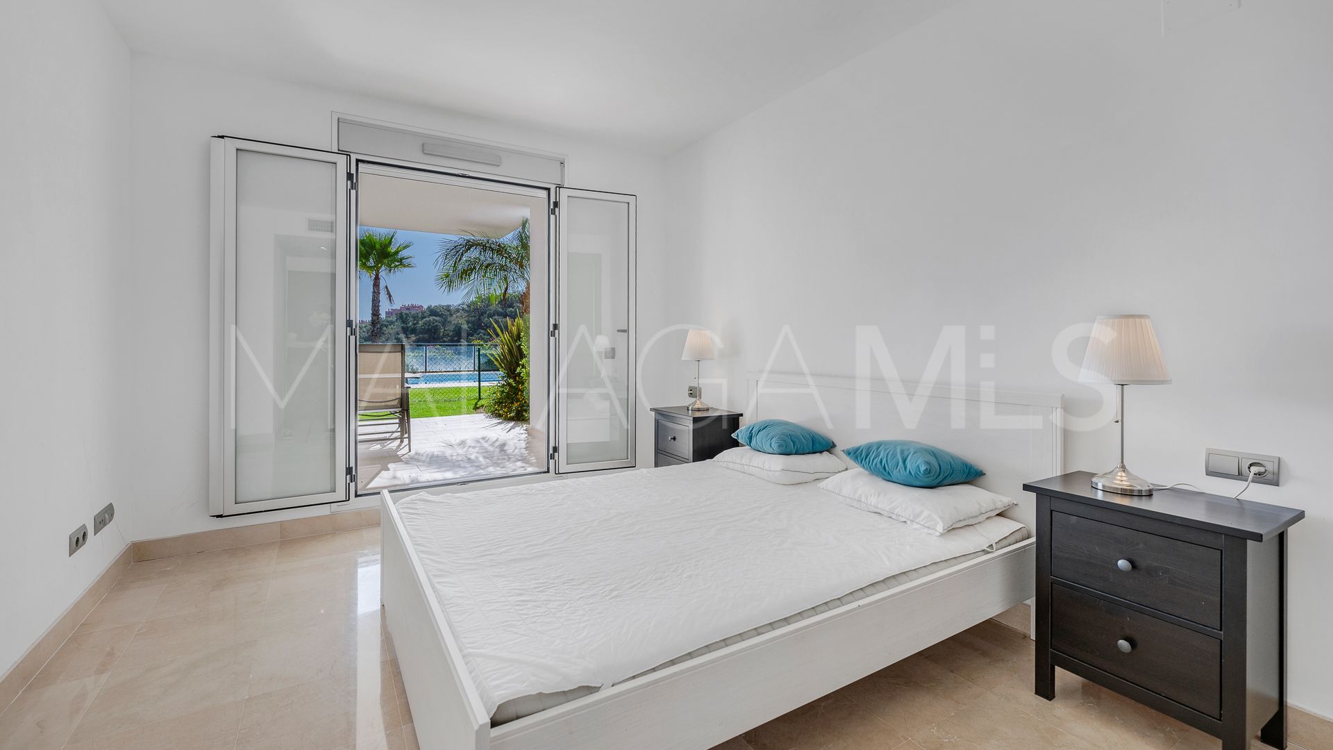 Markplanslägenhet for sale in La Mairena